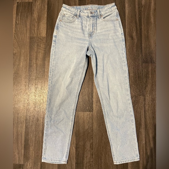 American Eagle - Strigid Mom Jean - Picture 6 of 12